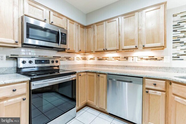 2907 S Woodstock St in Arlington, VA - Building Photo - Building Photo