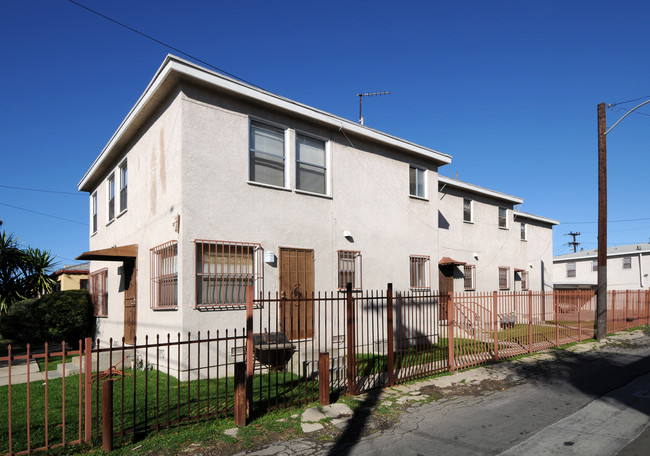 1019 W 107th St in Los Angeles, CA - Building Photo - Building Photo