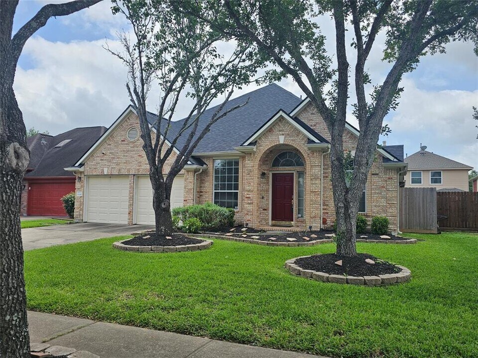 11110 Cliffrose Ct in Houston, TX - Building Photo