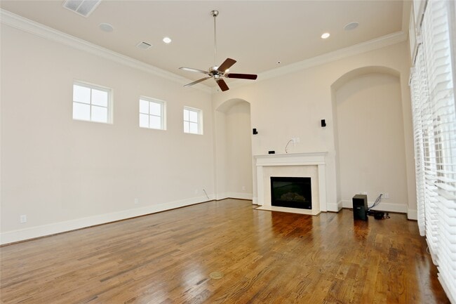 property at 3226 McKinney St