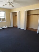 924 Warren Ave, Unit 3 in Downers Grove, IL - Foto de edificio - Building Photo
