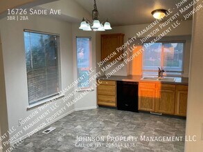 16726 Sadie Ave in Caldwell, ID - Building Photo - Building Photo