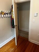 147 Woodlawn Ave, Unit 2 in Saratoga Springs, NY - Building Photo - Building Photo