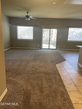12121 Silver Crown in Horizon City, TX - Building Photo - Building Photo