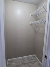 5526 Humbert Rd in Alton, IL - Building Photo - Building Photo