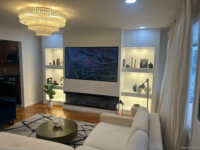 property at 264 Hosmer Ave
