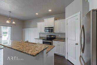 1317 SilverCrest Dr in Saratoga Springs, UT - Building Photo - Building Photo