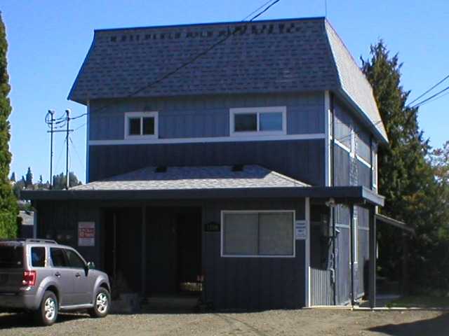 1108 Highland Ave in Bremerton, WA - Foto de edificio