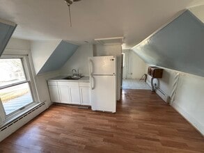 119 Lincoln Ave, Unit 2 in St. Albans, VT - Building Photo - Building Photo