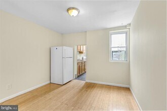 2033 E Letterly St in Philadelphia, PA - Building Photo - Building Photo