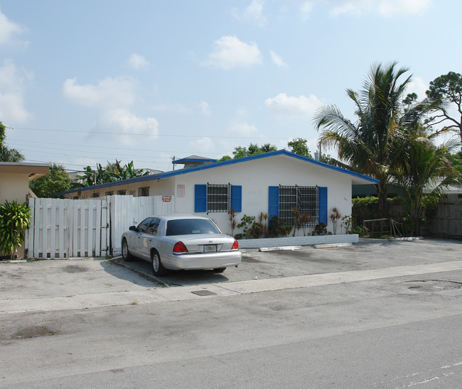 1821 SW 10th St in Fort Lauderdale, FL - Building Photo - Building Photo