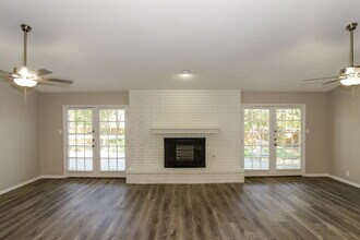 13810 Hunters Hawk in San Antonio, TX - Building Photo - Building Photo