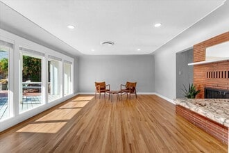 1132 Walnut Ave in Redding, CA - Foto de edificio - Building Photo