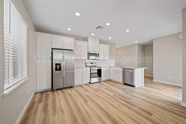 2838 Bedell St in Lincoln, CA - Building Photo - Building Photo