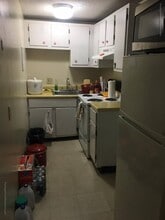 81 S Huntington Ave, Unit 1 in Boston, MA - Building Photo - Building Photo