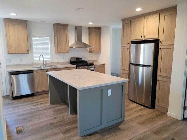 3401 N Walnut Rd in Las Vegas, NV - Building Photo - Building Photo