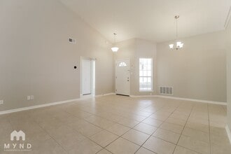 536 Remington Oak Dr in Lake Mary, FL - Building Photo - Building Photo