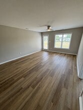 107 Berkshire Cir in Dunn, NC - Building Photo - Building Photo