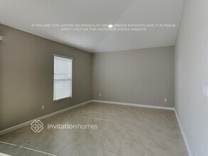 2271 SE Maize St in Port St. Lucie, FL - Building Photo - Building Photo