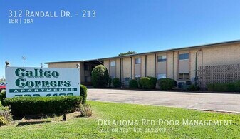 312 Randall Dr in Midwest City, OK - Building Photo