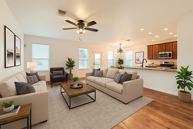 2330 Blake Way in New Braunfels, TX - Building Photo - Building Photo
