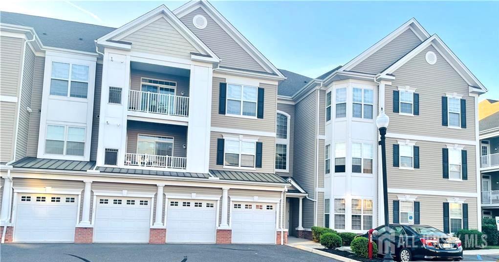 2336 Edward Stec Blvd in Edison, NJ - Building Photo
