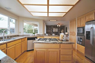 640 Donald Dr in Hollister, CA - Building Photo - Building Photo