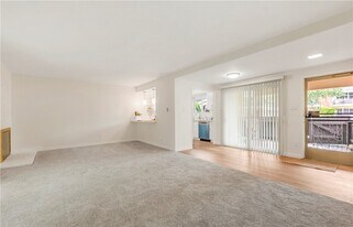 22935 Nadine Cir in Torrance, CA - Building Photo