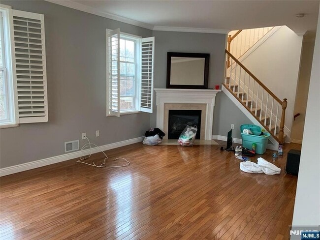 property at 57 Devonshire Dr