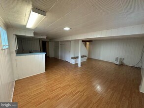 2621 N Sycamore St in Arlington, VA - Building Photo - Building Photo