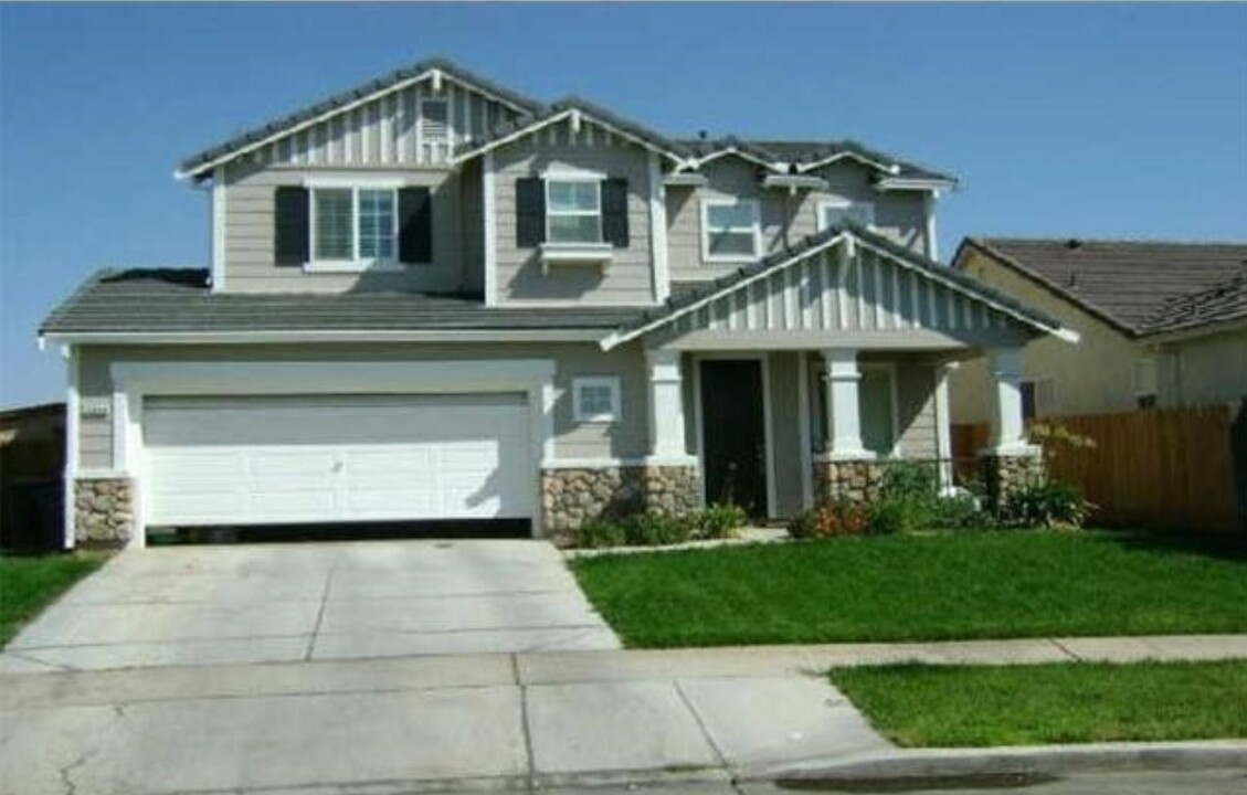 3968 Colma Ave in Merced, CA - Building Photo