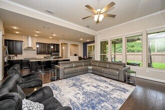 24919 Bridgeton Meadow Ln in Katy, TX - Foto de edificio - Building Photo
