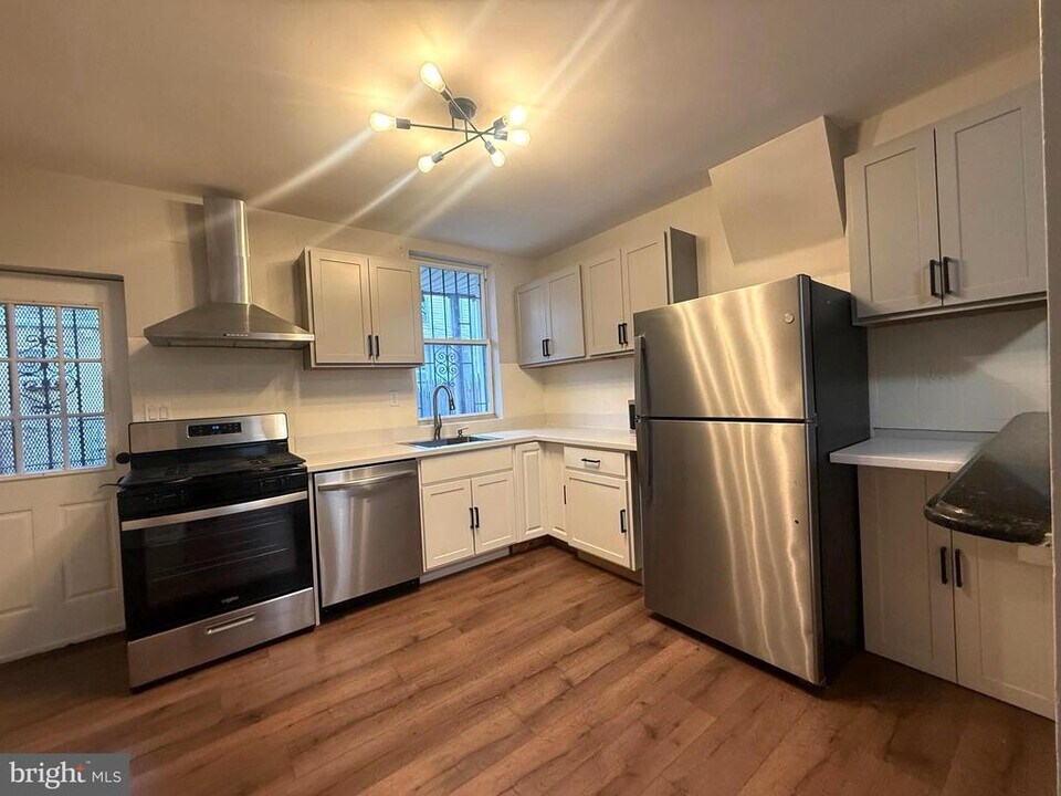 3503 Leverton Ave in Baltimore, MD - Building Photo