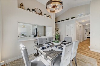 4442 Rolls Royce Rd in North Las Vegas, NV - Building Photo - Building Photo