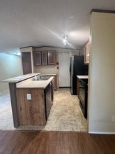 7601 Ling Rd in Lake Charles, LA - Building Photo - Building Photo