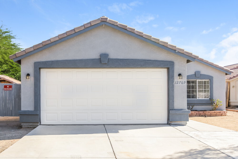 12709 W Myer Ln in El Mirage, AZ - Building Photo