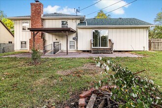 318 Goodrich Dr in Warrensburg, MO - Building Photo - Building Photo