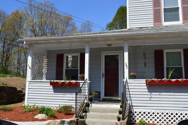 property at 114 Waverly St