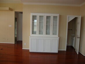 1406 Lotus Dr in Tiki Island, TX - Building Photo - Building Photo