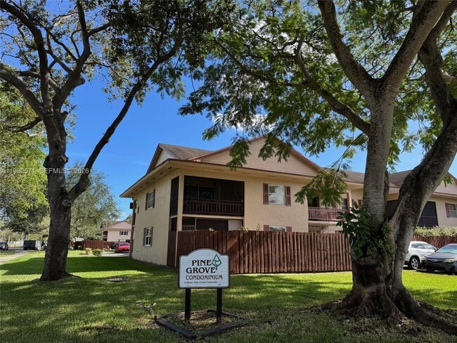 11289 SW 88th St in Miami, FL - Building Photo - Building Photo