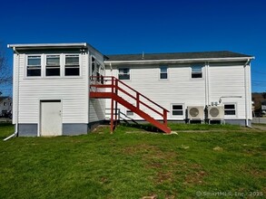 29 Donna Dr in Groton, CT - Building Photo - Building Photo