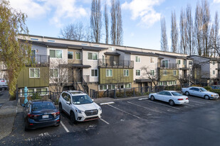 RIVERWALK AT REDMOND in Redmond, WA - Building Photo - Building Photo