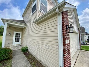 112 Gazebo Dr in Indianapolis, IN - Building Photo - Building Photo