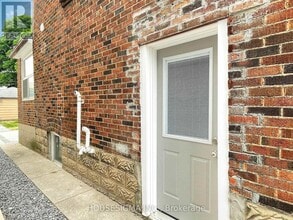 243 Windermere Ave in Toronto, ON - Building Photo - Building Photo