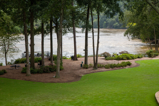 Walton on the Chattahoochee