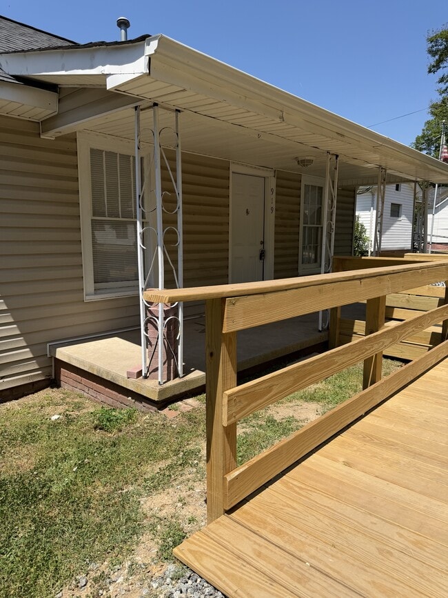 919 N Walnut St in Kannapolis, NC - Building Photo - Building Photo