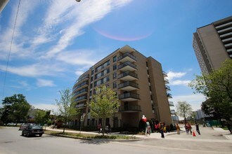 Beech Grove Suites in Toronto, ON - Building Photo - Building Photo