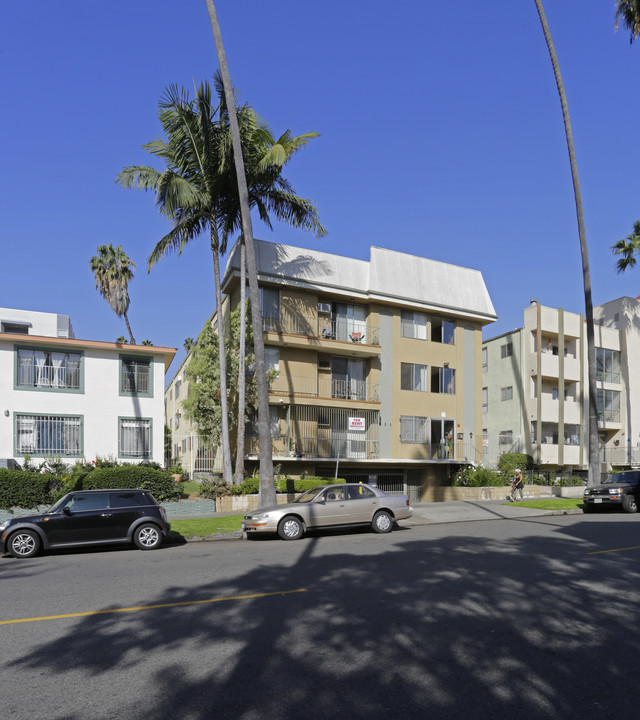 531 S Mariposa Ave in Los Angeles, CA - Foto de edificio