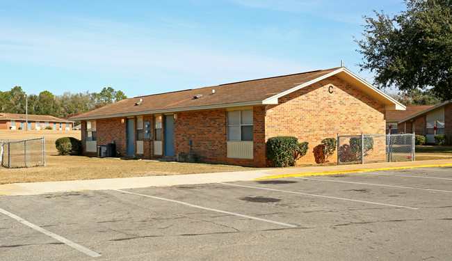 Parkview Manor Apartments in Quincy, FL - Foto de edificio - Building Photo