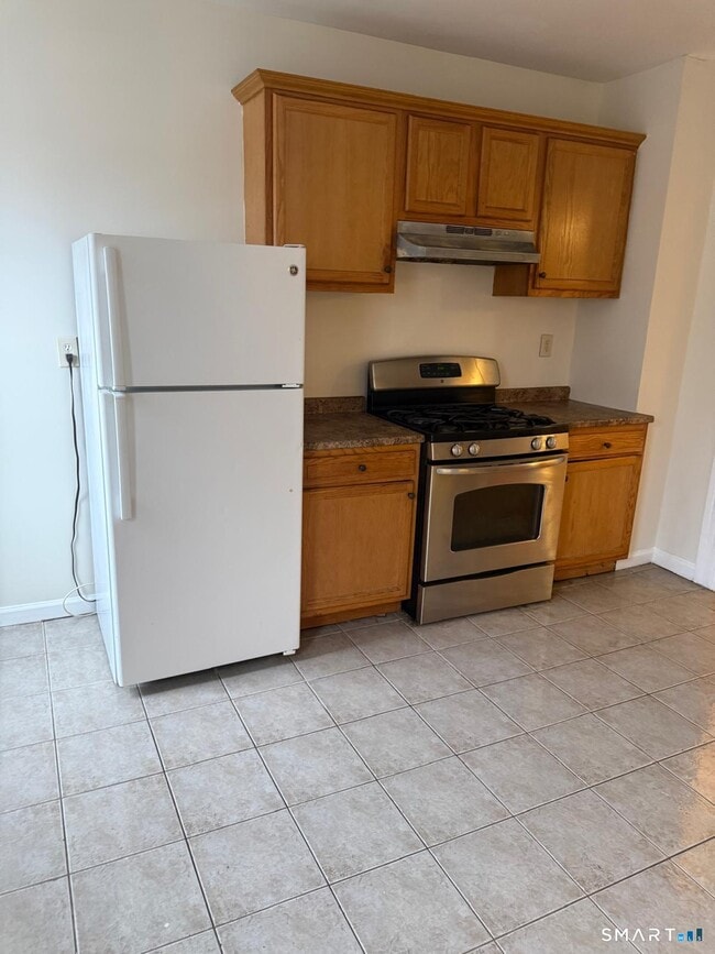 property at 1018 Hancock Ave